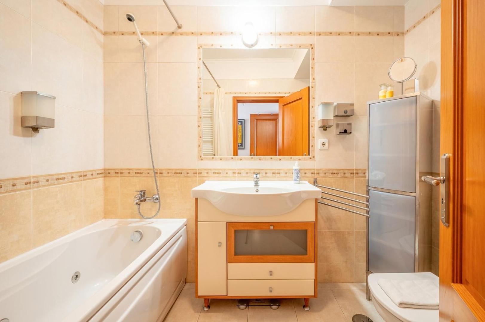 Guestready - Spacious Residence In Oeiras Barcarena Exteriör bild